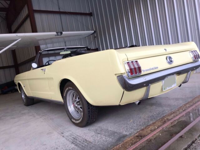 Ford Mustang 1965 image number 4