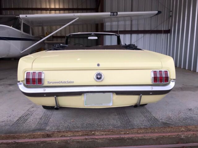 Ford Mustang 1965 image number 5