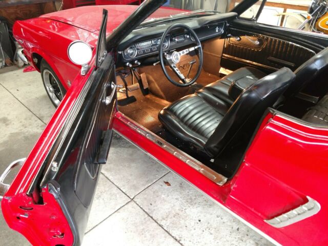 Ford Mustang 1965 image number 24