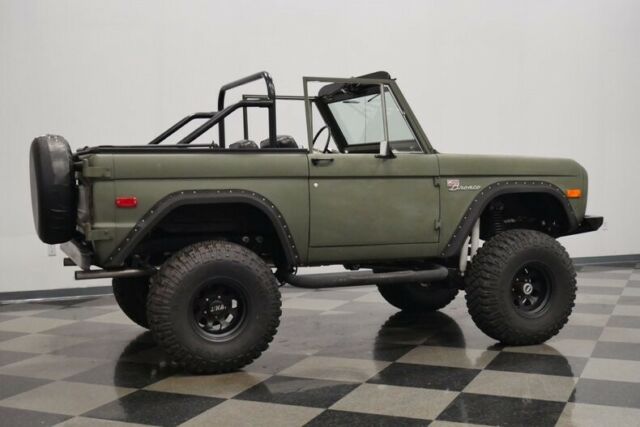 Ford Bronco 1973 image number 14