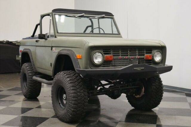 Ford Bronco 1973 image number 17