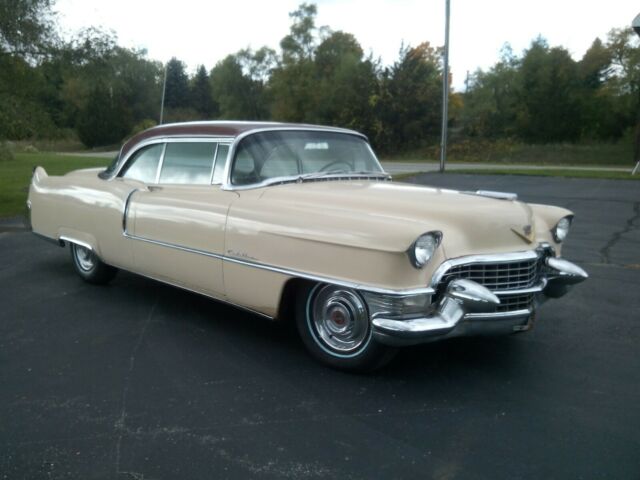 Cadillac DeVille 1955 image number 8