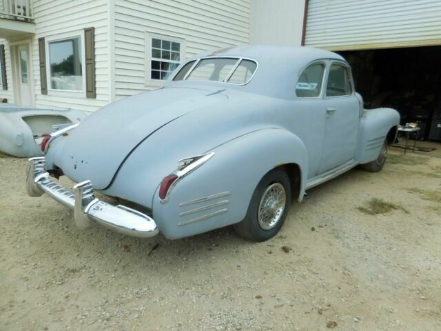 Cadillac Coupe 1941 image number 5