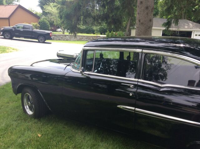 Chevrolet Bel Air/150/210 1955 image number 1