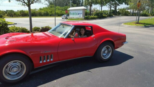 Chevrolet Corvette 1969 image number 19