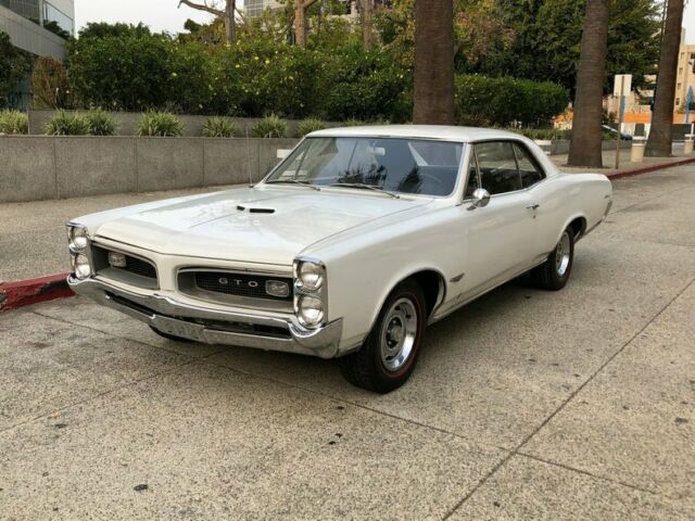 Pontiac GTO 1966 image number 24