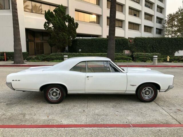Pontiac GTO 1966 image number 4