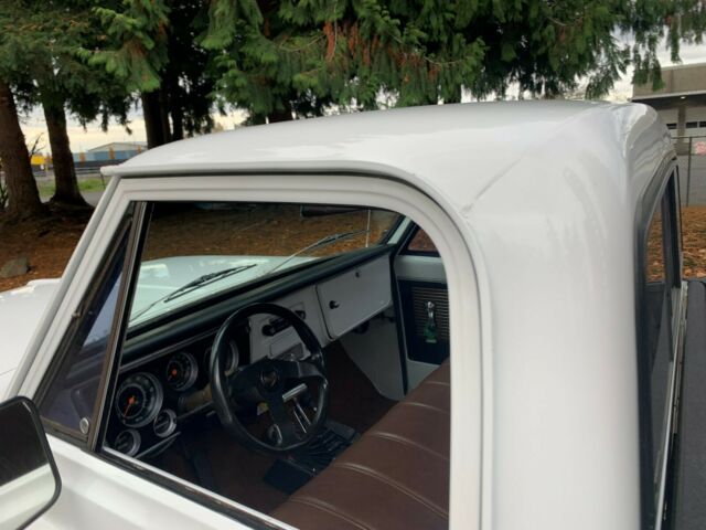 GMC Jimmy 1969 image number 31