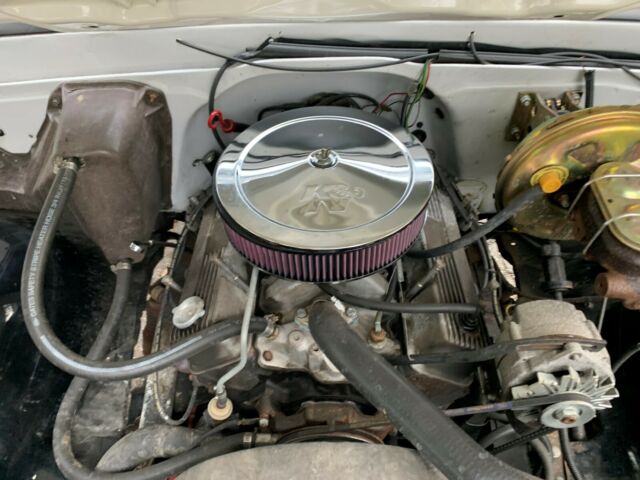 GMC Jimmy 1969 image number 41
