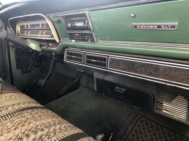 Ford F250 1972 image number 33