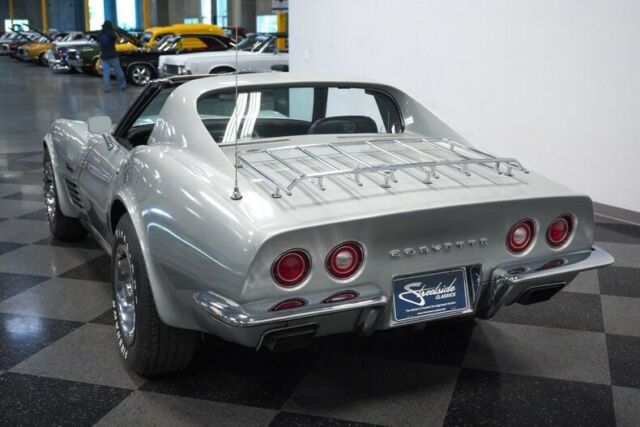 Chevrolet Corvette 1970 image number 10