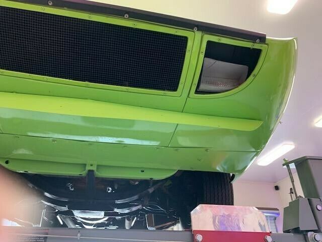 Plymouth Road Runner 1970 image number 8
