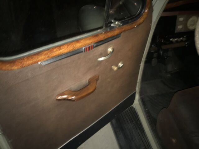 Plymouth BODY CP 1939 image number 2