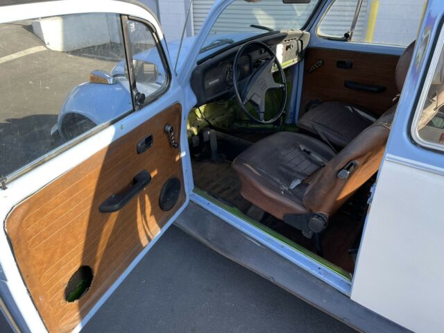 Volkswagen Beetle 1977 image number 34