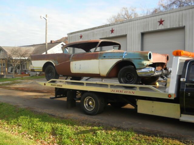 BUICK ROADMASTER 1957 image number 2