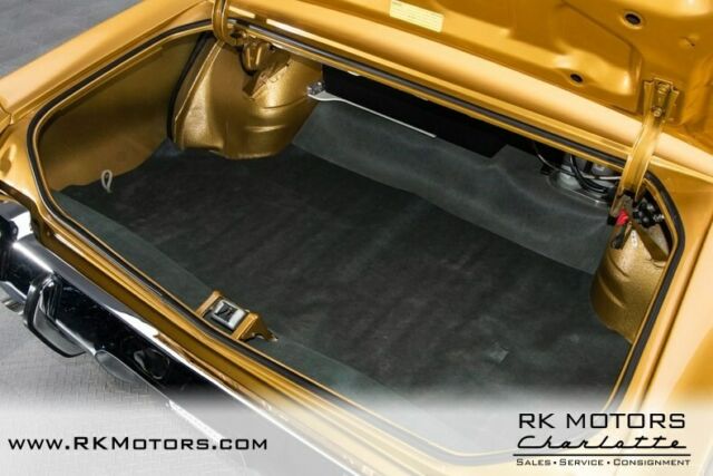 Oldsmobile Cutlass 1971 image number 6