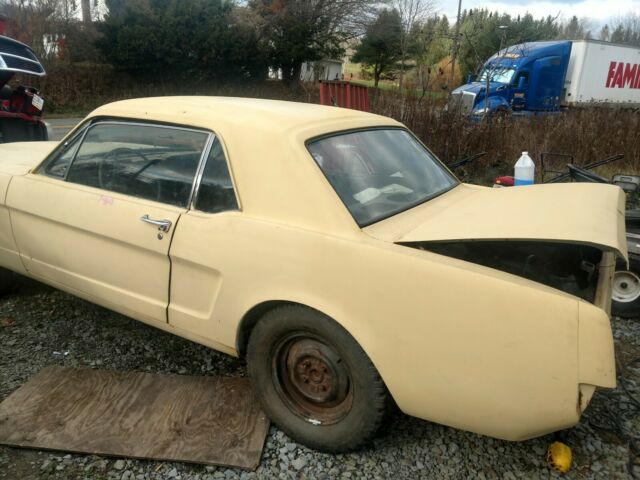 Ford Mustang 1966 image number 10