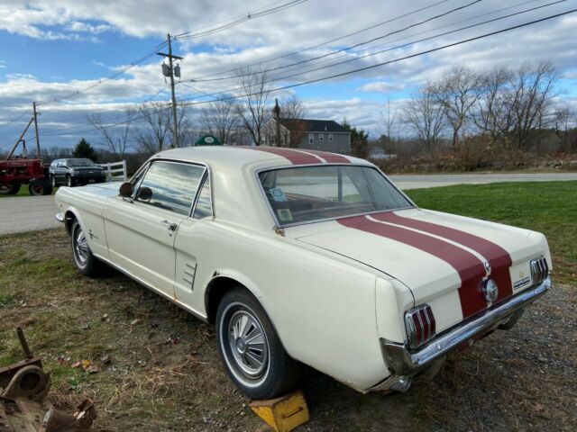 Ford Mustang 1966 image number 4