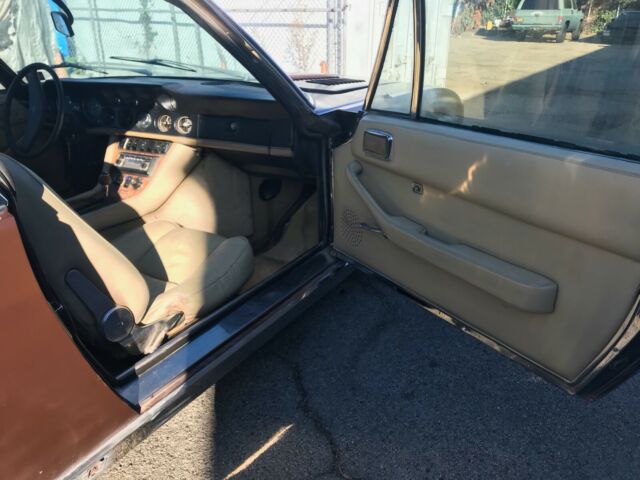 Jensen Interceptor 1974 image number 13