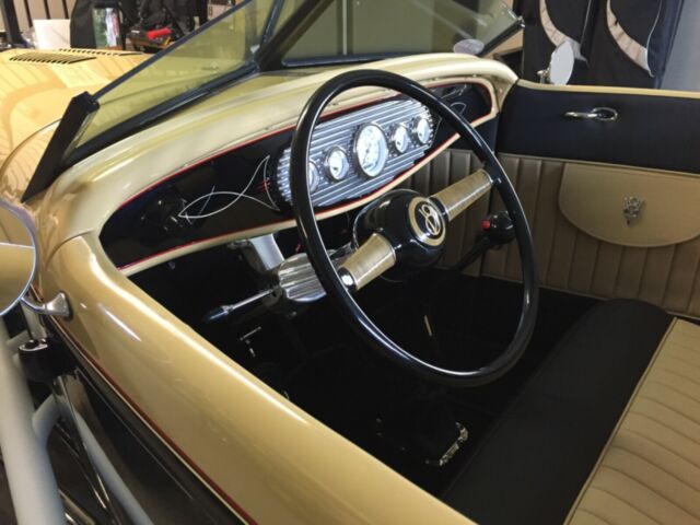 Ford Roadster 1932 image number 12