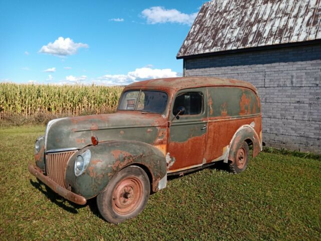 Ford Delivery 1940 image number 1