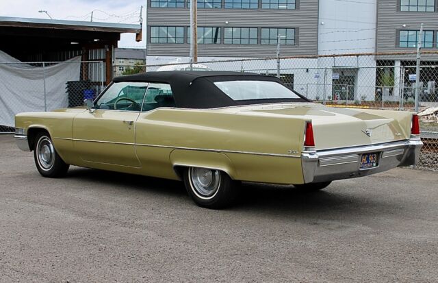 Cadillac DeVille 1969 image number 22