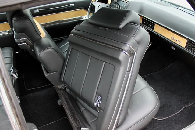 Cadillac DeVille 1969 image number 37