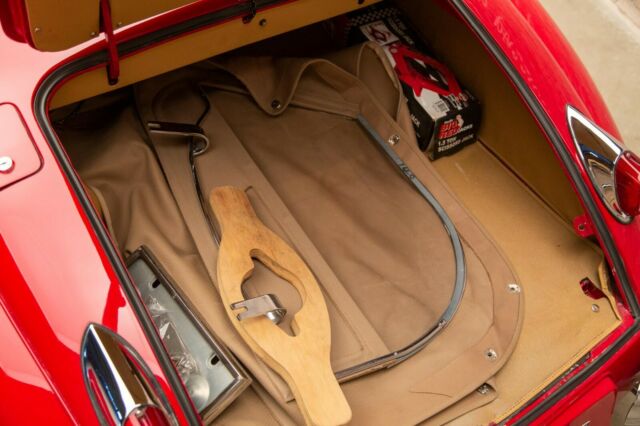 Jaguar XK 1957 image number 43