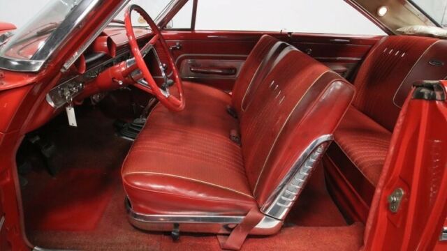 Ford Galaxie 1963 image number 28