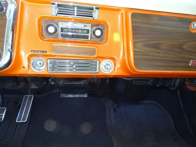 Chevrolet C-10 1972 image number 9