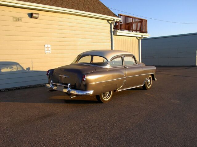 Chevrolet Bel Air/150/210 1953 image number 11
