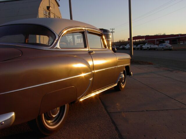Chevrolet Bel Air/150/210 1953 image number 21