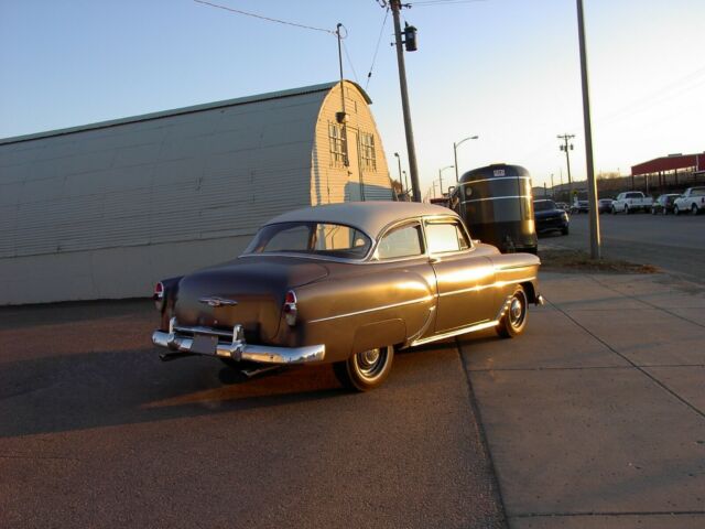 Chevrolet Bel Air/150/210 1953 image number 22