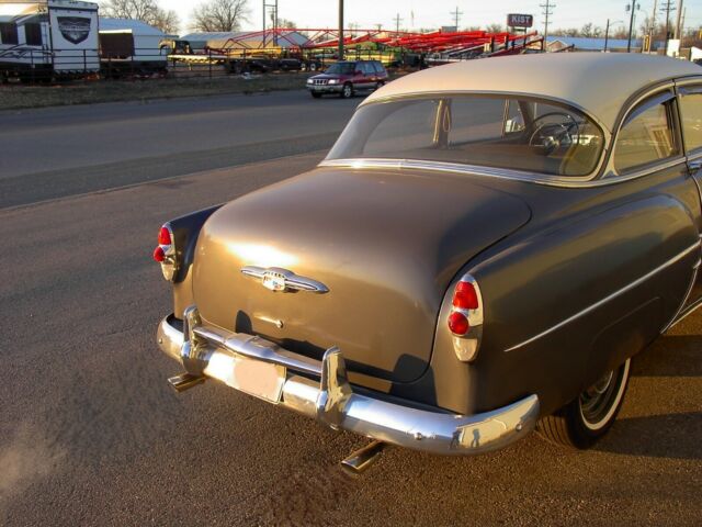 Chevrolet Bel Air/150/210 1953 image number 7