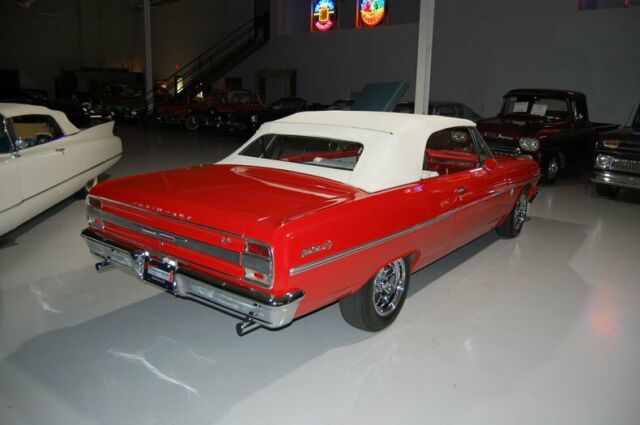 Chevrolet Chevelle Malibu Convertible 1964 image number 12