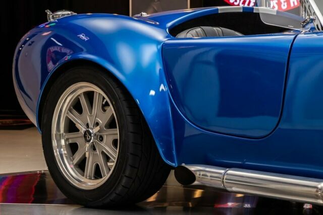 Shelby Cobra 1965 image number 20