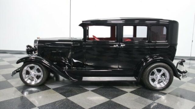Oldsmobile 4 Door Sedan Restomod 1929 image number 26