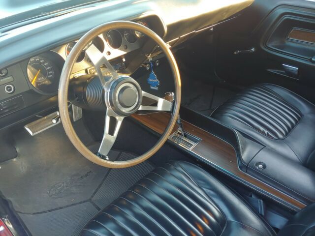 Dodge Challenger 1971 image number 13