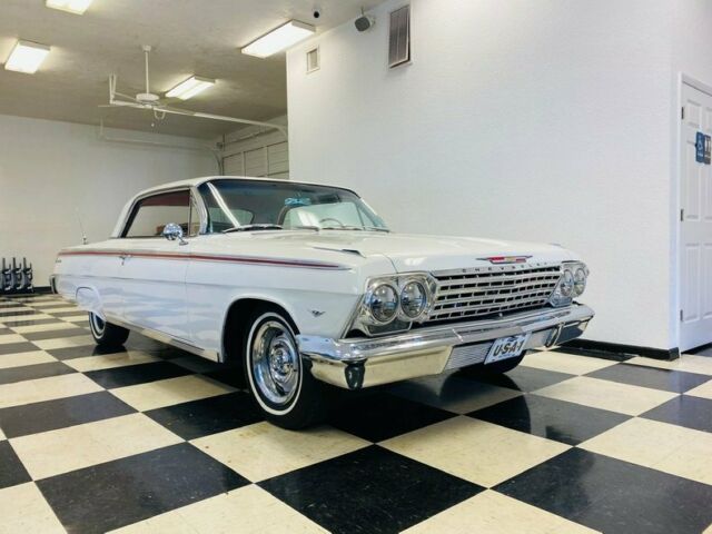 Chevrolet Impala 1962 image number 1