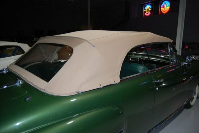 DeSoto Custom Convertible Coupe 1949 image number 17