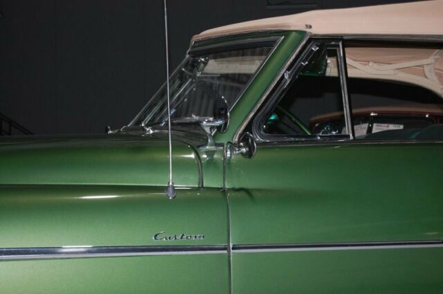 DeSoto Custom Convertible Coupe 1949 image number 21