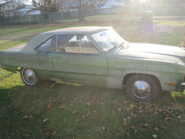 Plymouth Scamp 1973 image number 15