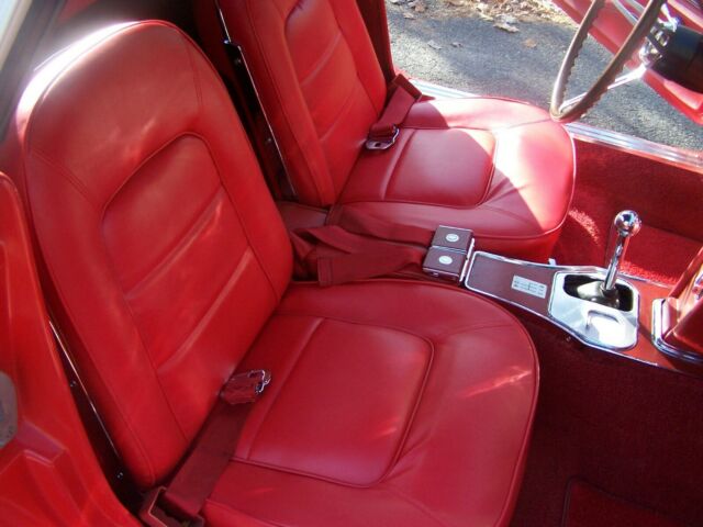 Chevrolet Corvette 1965 image number 19