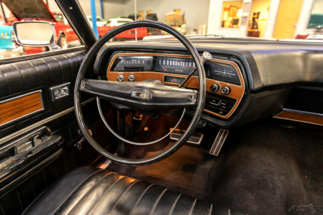 Ford Galaxie 1969 image number 22