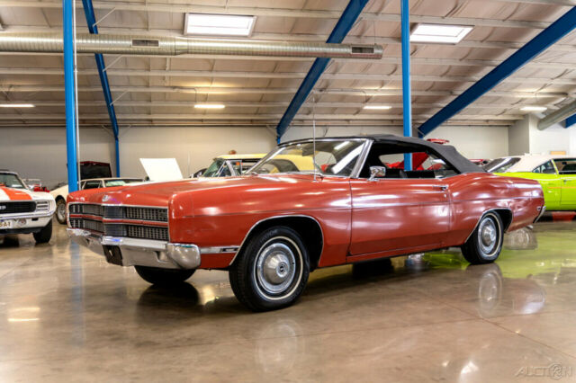 Ford Galaxie 1969 image number 28