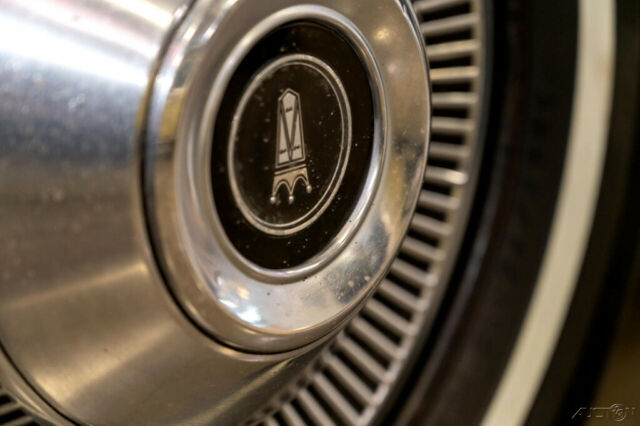 Ford Galaxie 1969 image number 44