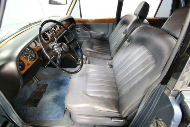Rolls-Royce Silver Shadow 1969 image number 4