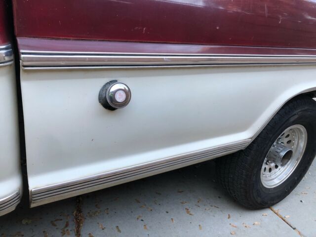 Ford F-250 1972 image number 30
