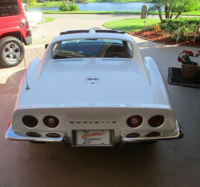 Chevrolet Corvette 1973 image number 20