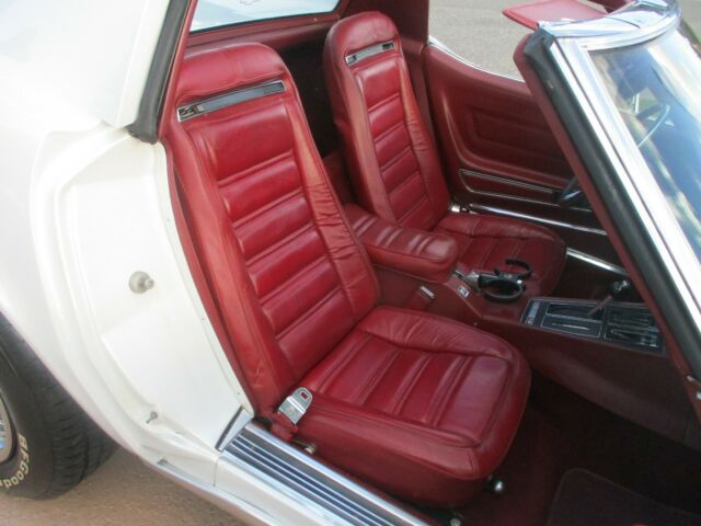 Chevrolet Corvette 1973 image number 3
